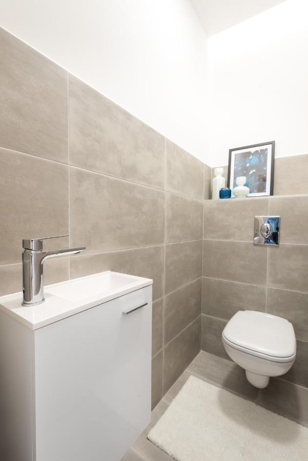 Hollo 3 Bedroom Downtown Apartment Budapeşte Dış mekan fotoğraf